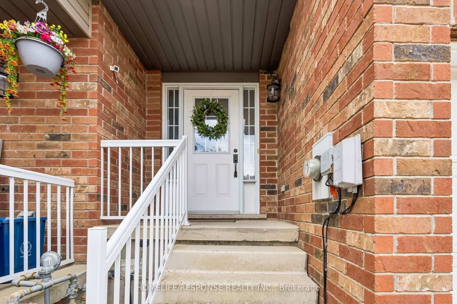 222 SOPHIA Crescent - Image 4