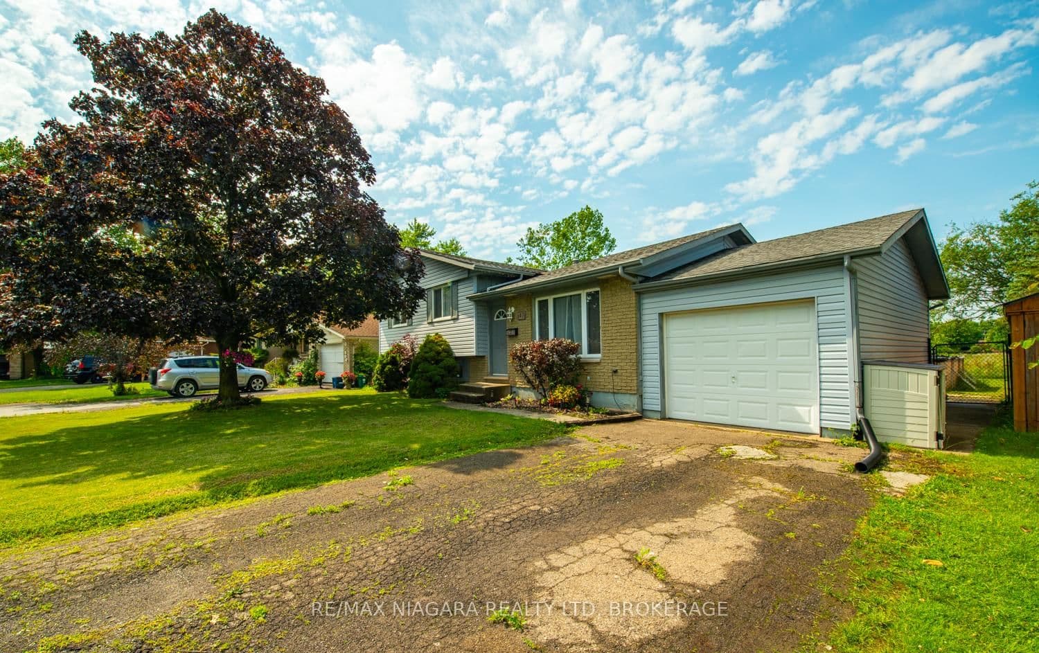 47 Elmvale Crescent - Image 1
