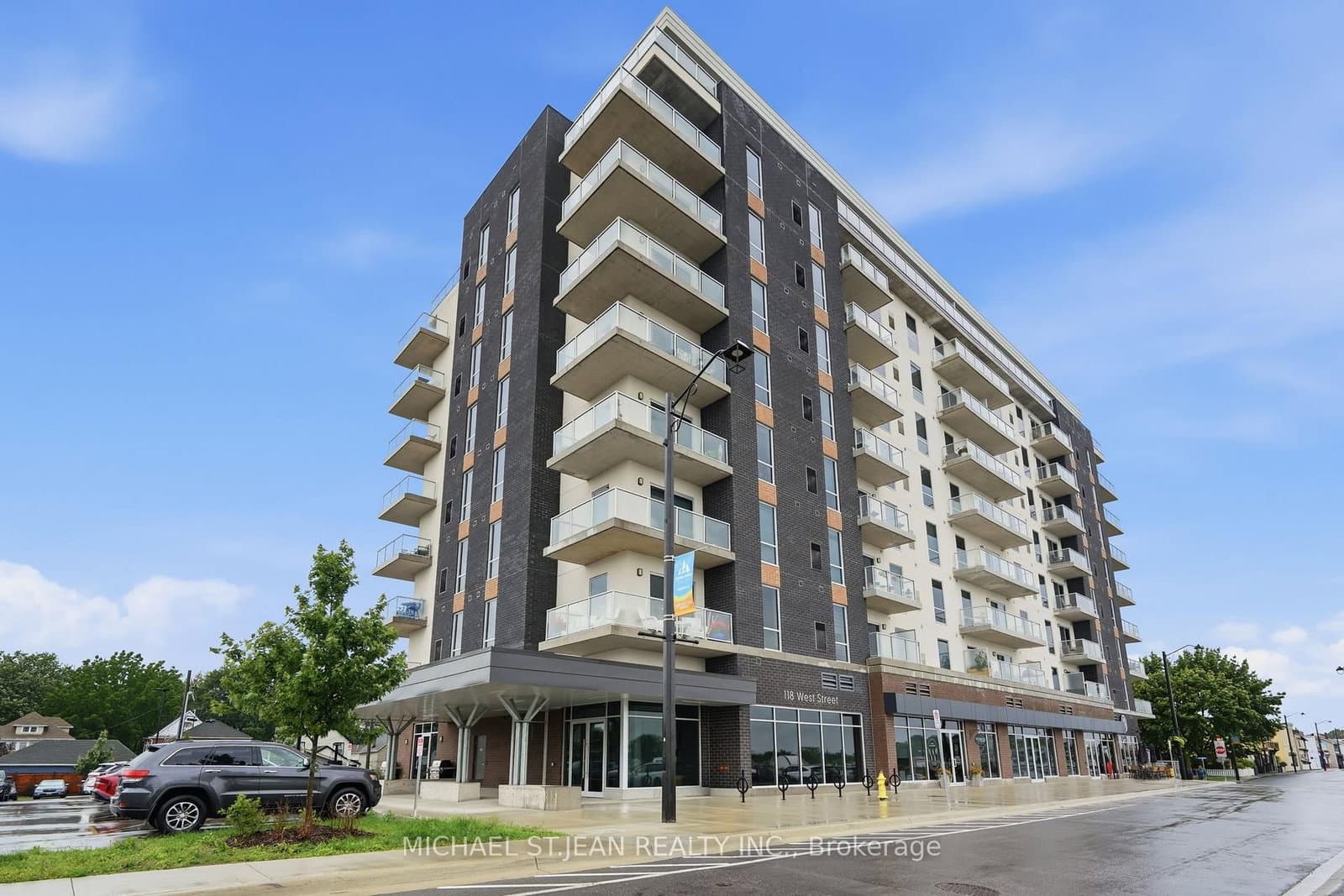118 West Street, Unit 304 - Image 2