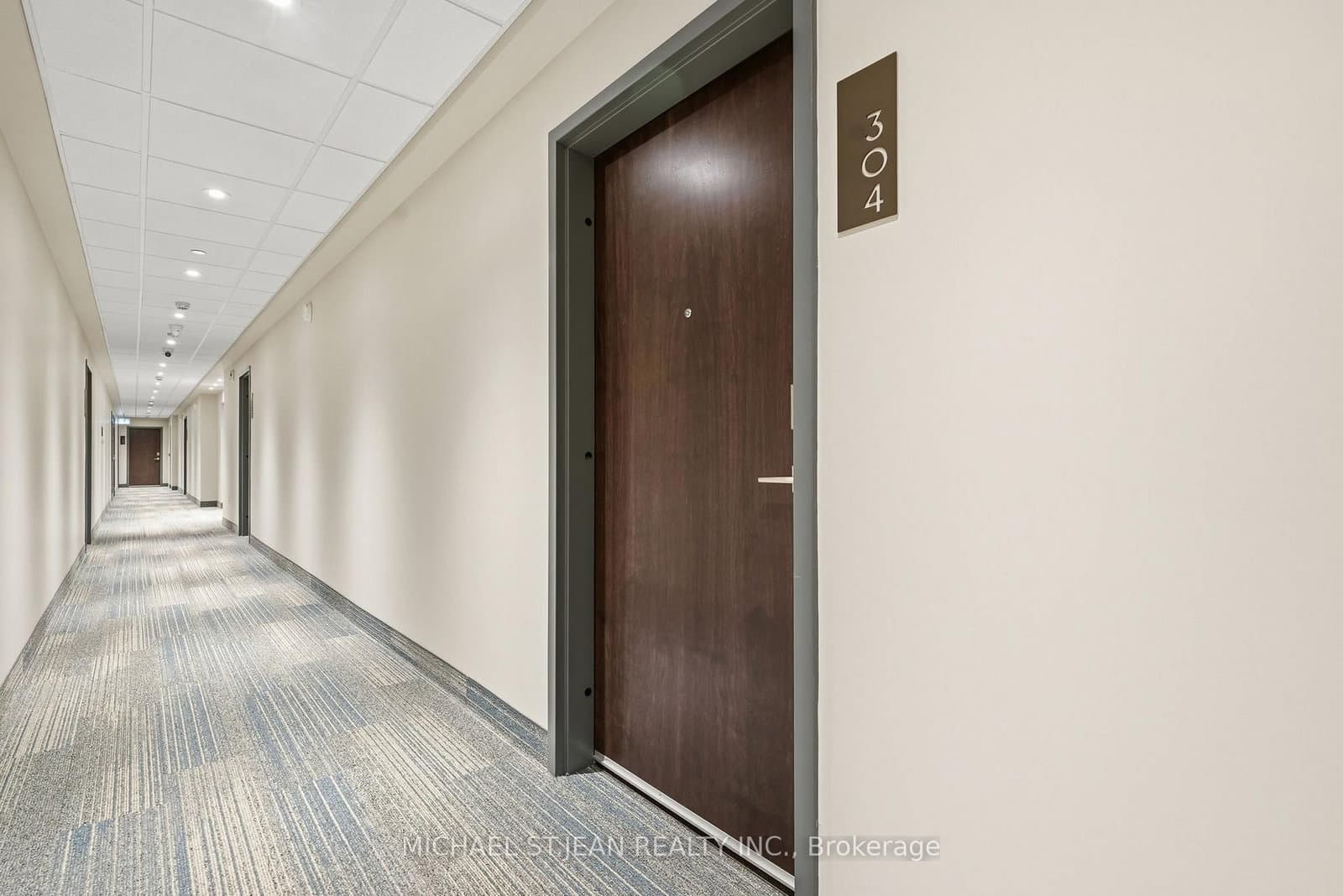 118 West Street, Unit 304 - Image 3