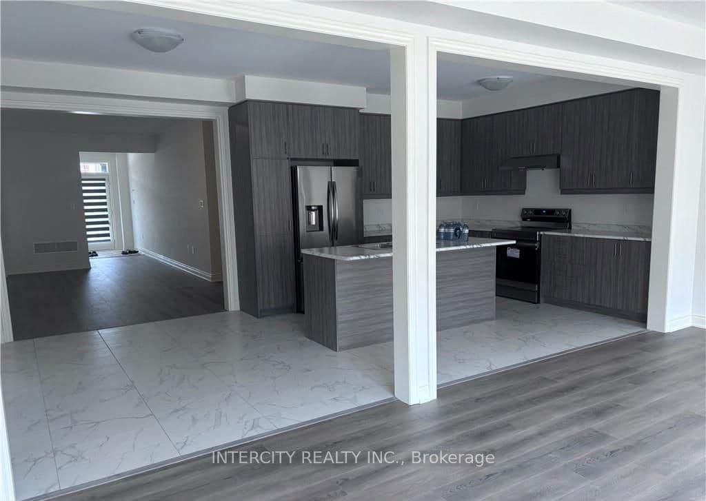 90 Attwater Drive - Image 4