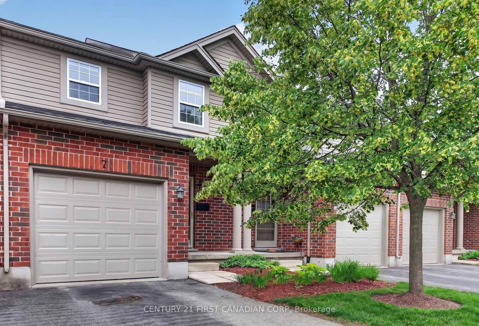 1059 Whetherfield Street, Unit 7 - Image 5