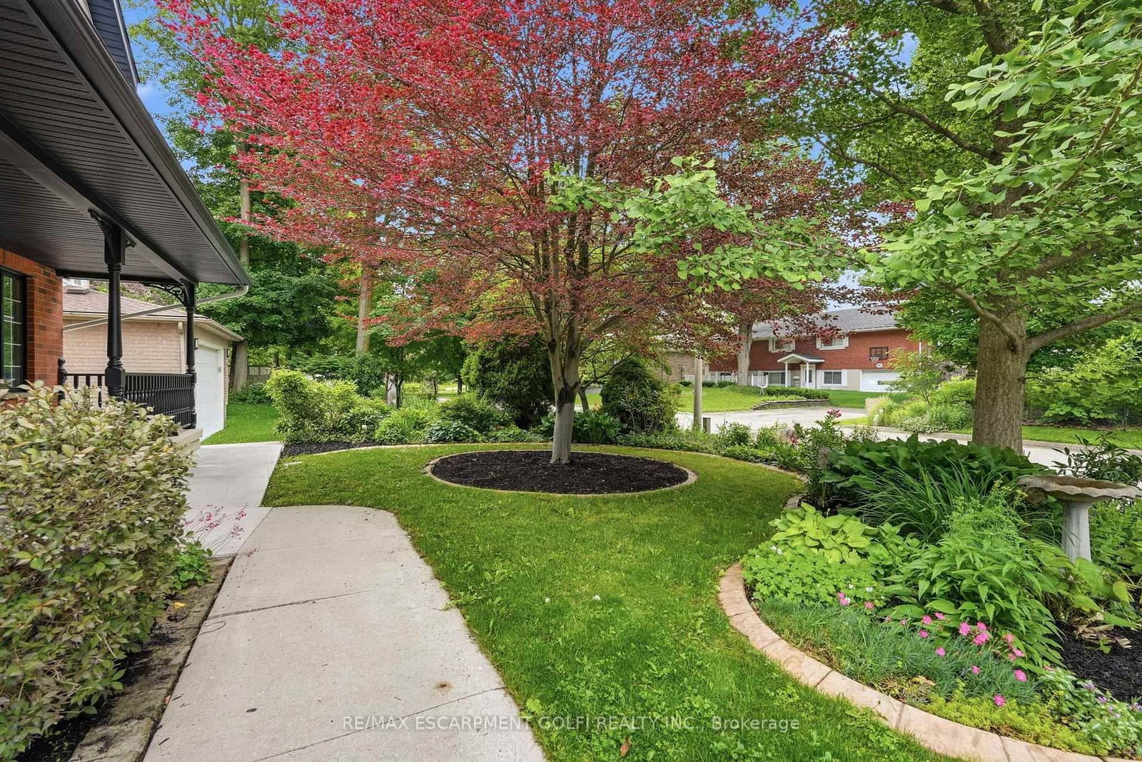 292 THORNCREST Drive - Image 4