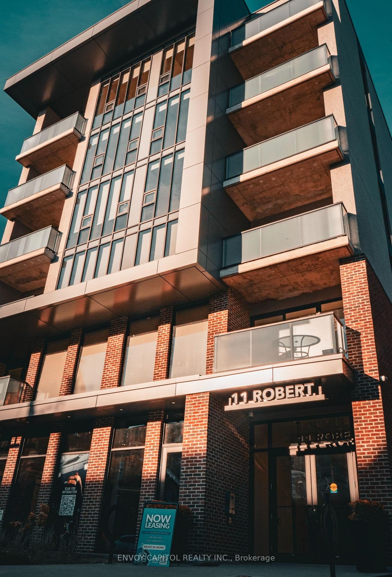 11 Robert Street, Unit 204 - Image 1