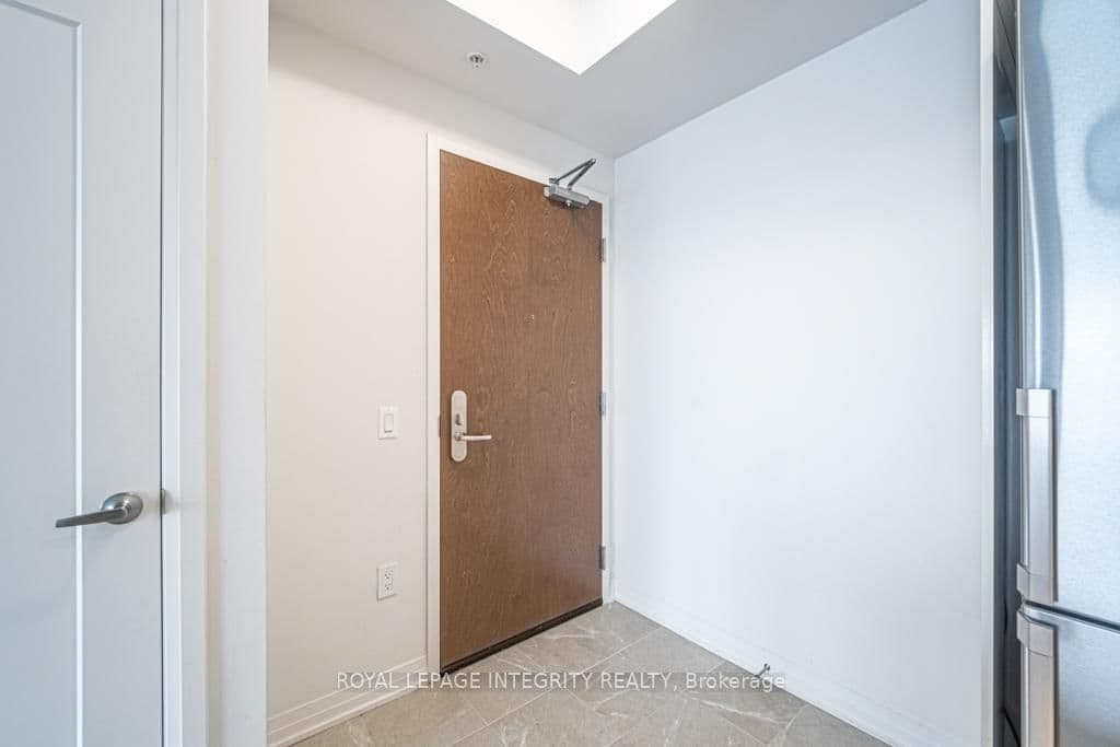 805 CARLING Avenue, Unit 1105 - Image 5