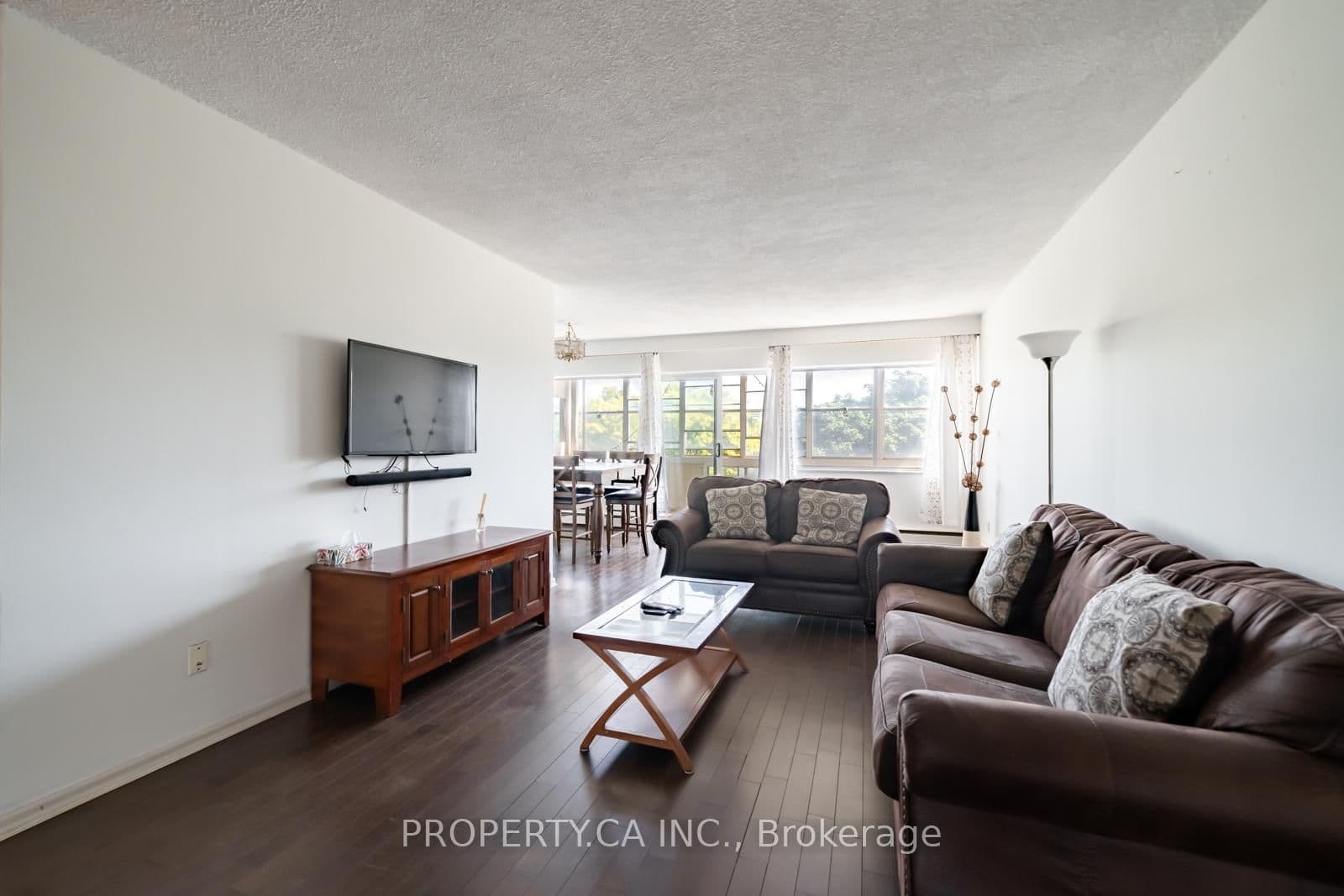 45 Westmount Road N, Unit 404 - Image 3