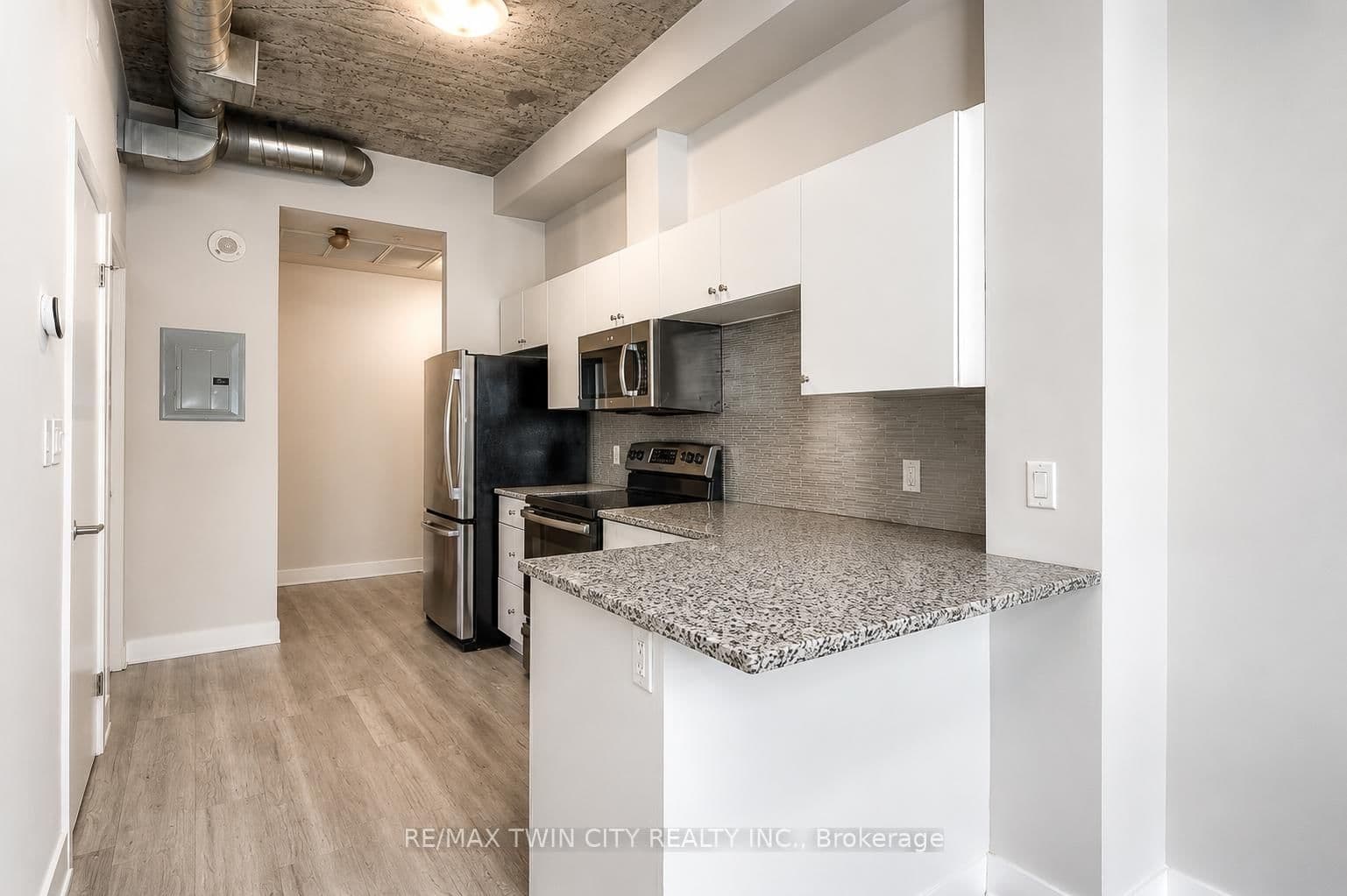 1 Victoria Street S, Unit 409 - Image 5