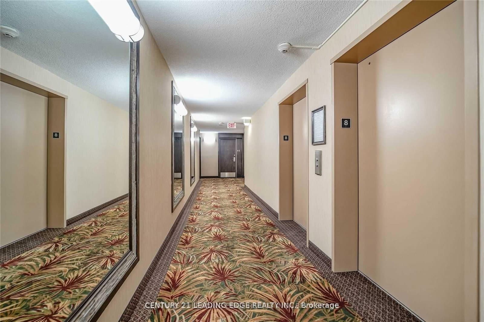 67 Caroline Street S, Unit 8A - Image 6