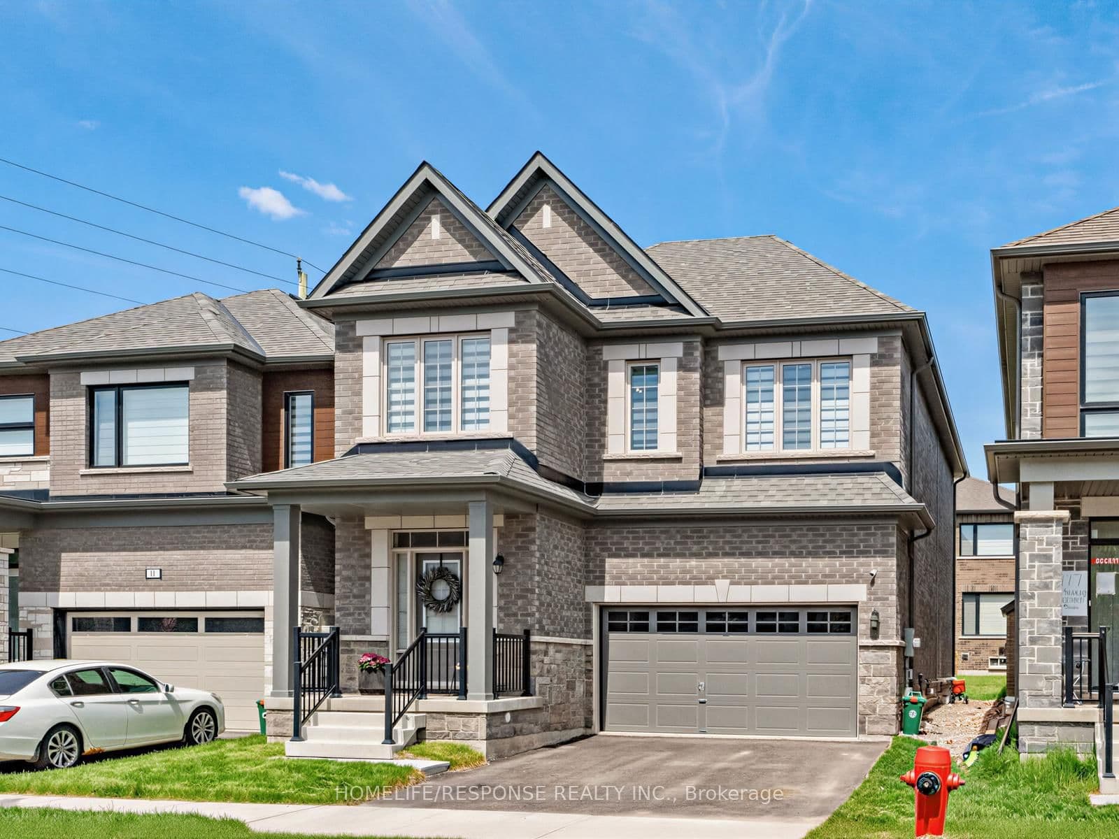 13 Stanley Leitch Drive - Image 2
