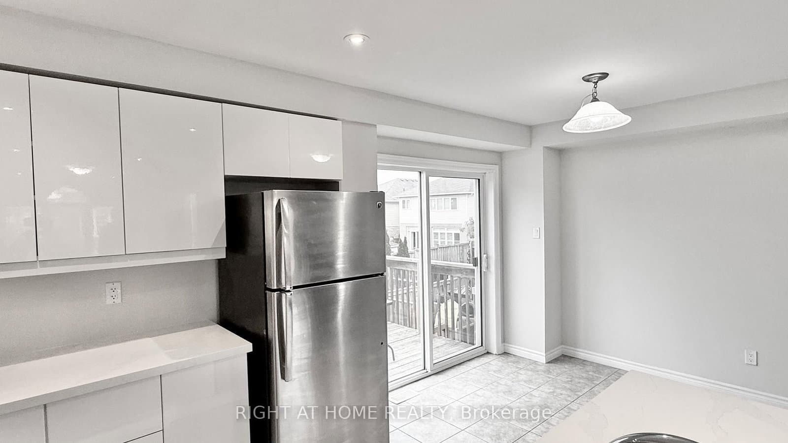 87 Mayland Trail - Image 6