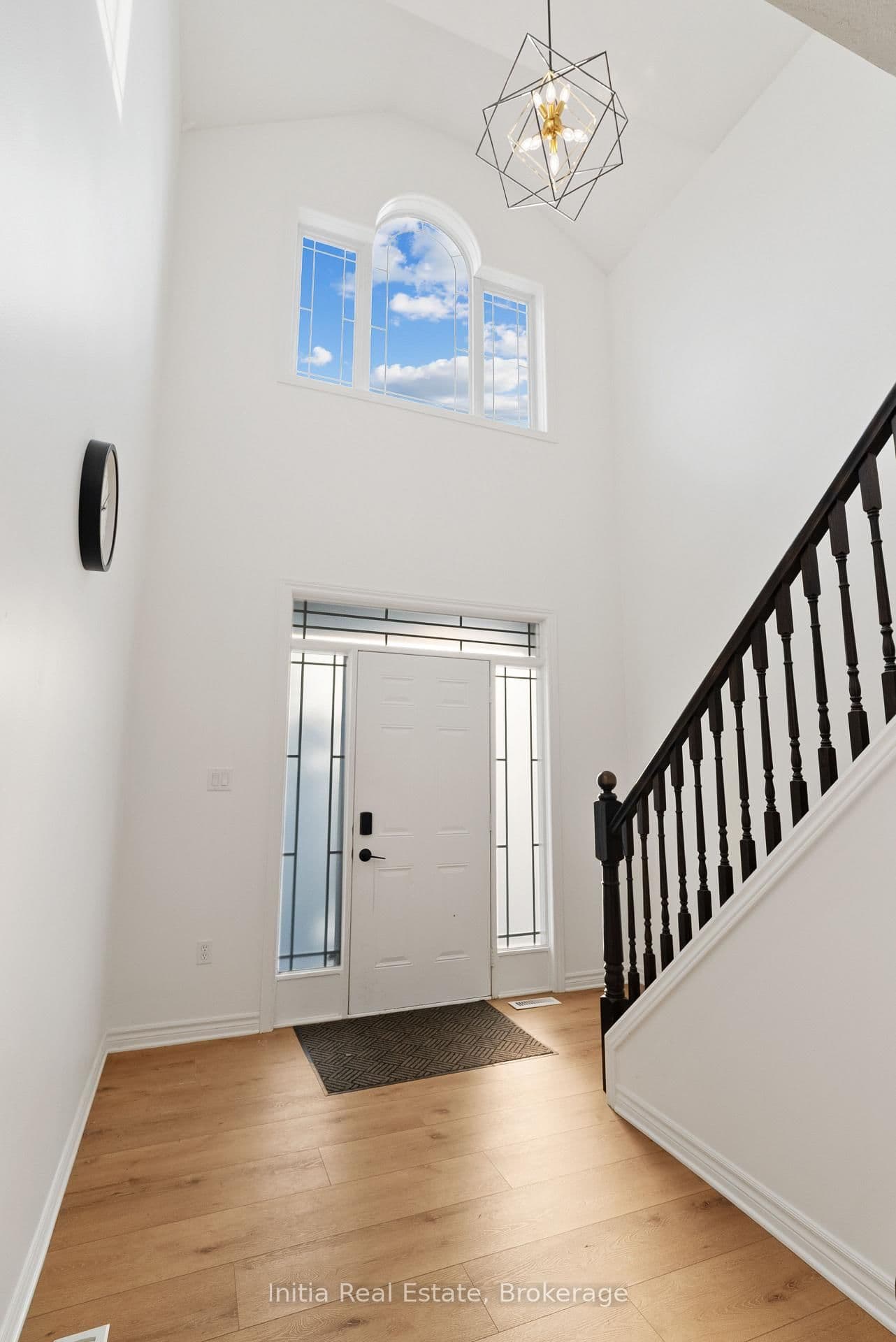 940 Mapleridge Street - Image 4