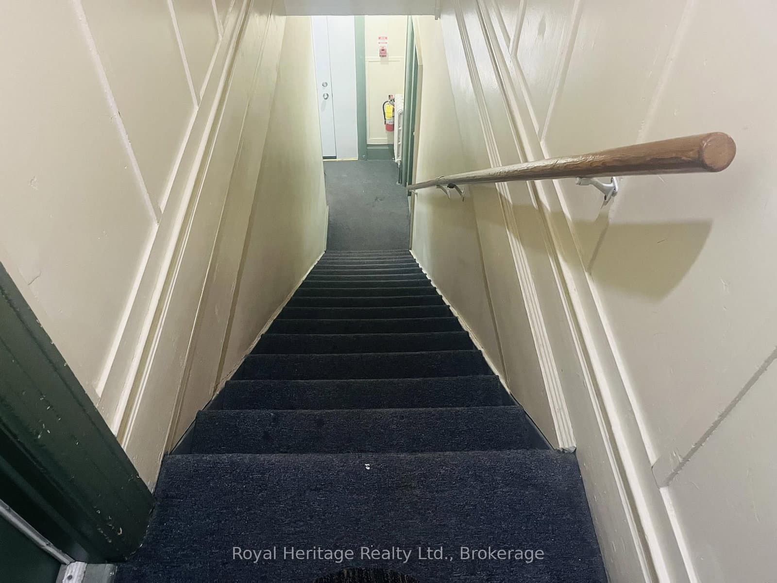80 Bridge Street W, Unit 3 - Image 3