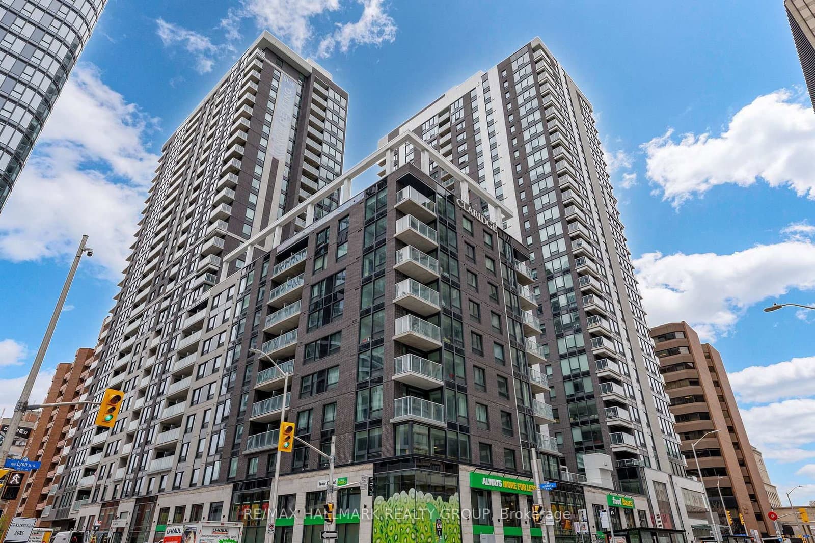 340 Queen Street, Unit 401 - Image 1