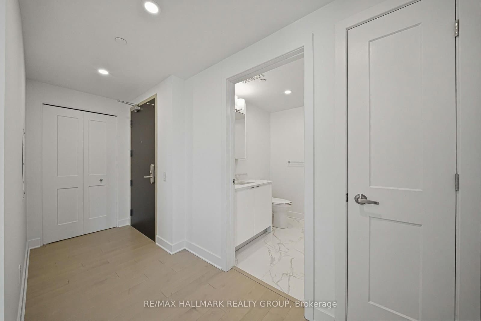 180 George Street, Unit 1407 - Image 3