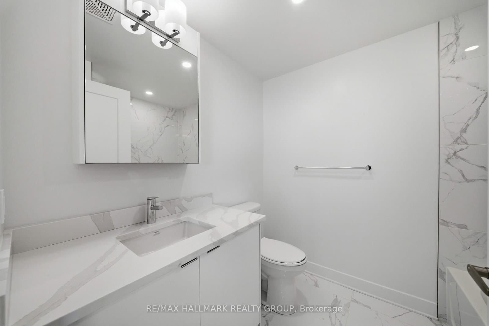 180 George Street, Unit 507 - Image 5