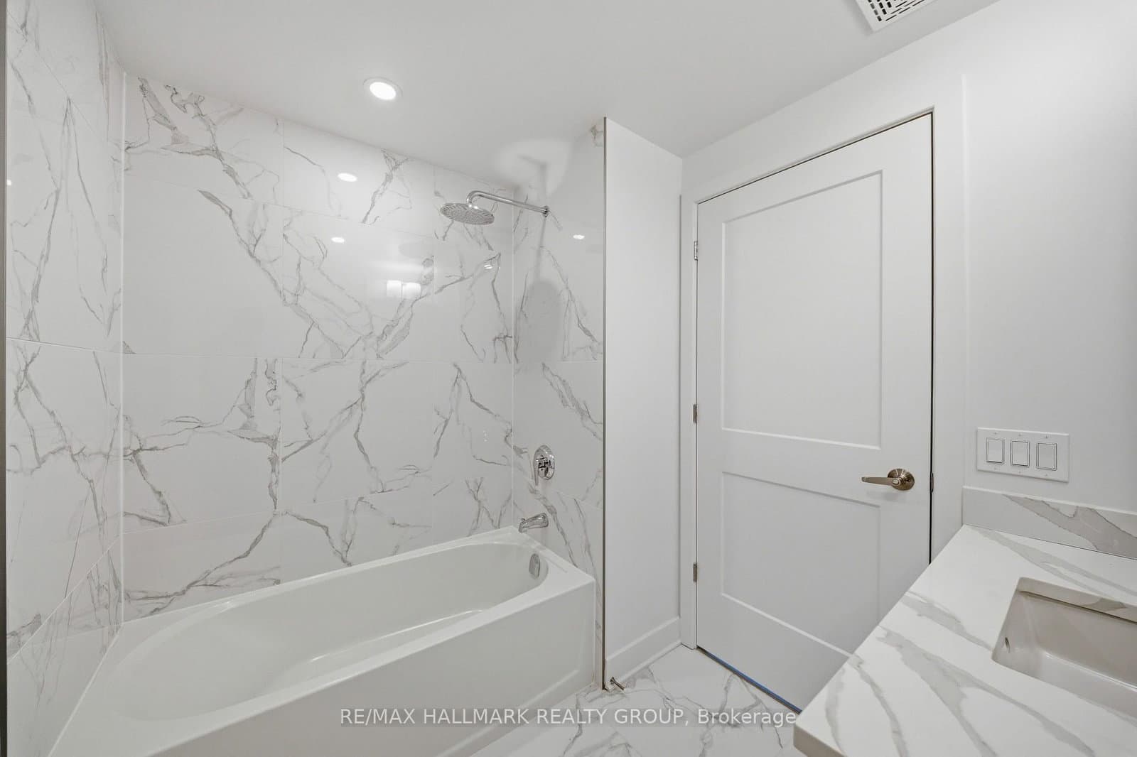 180 George Street, Unit 507 - Image 6
