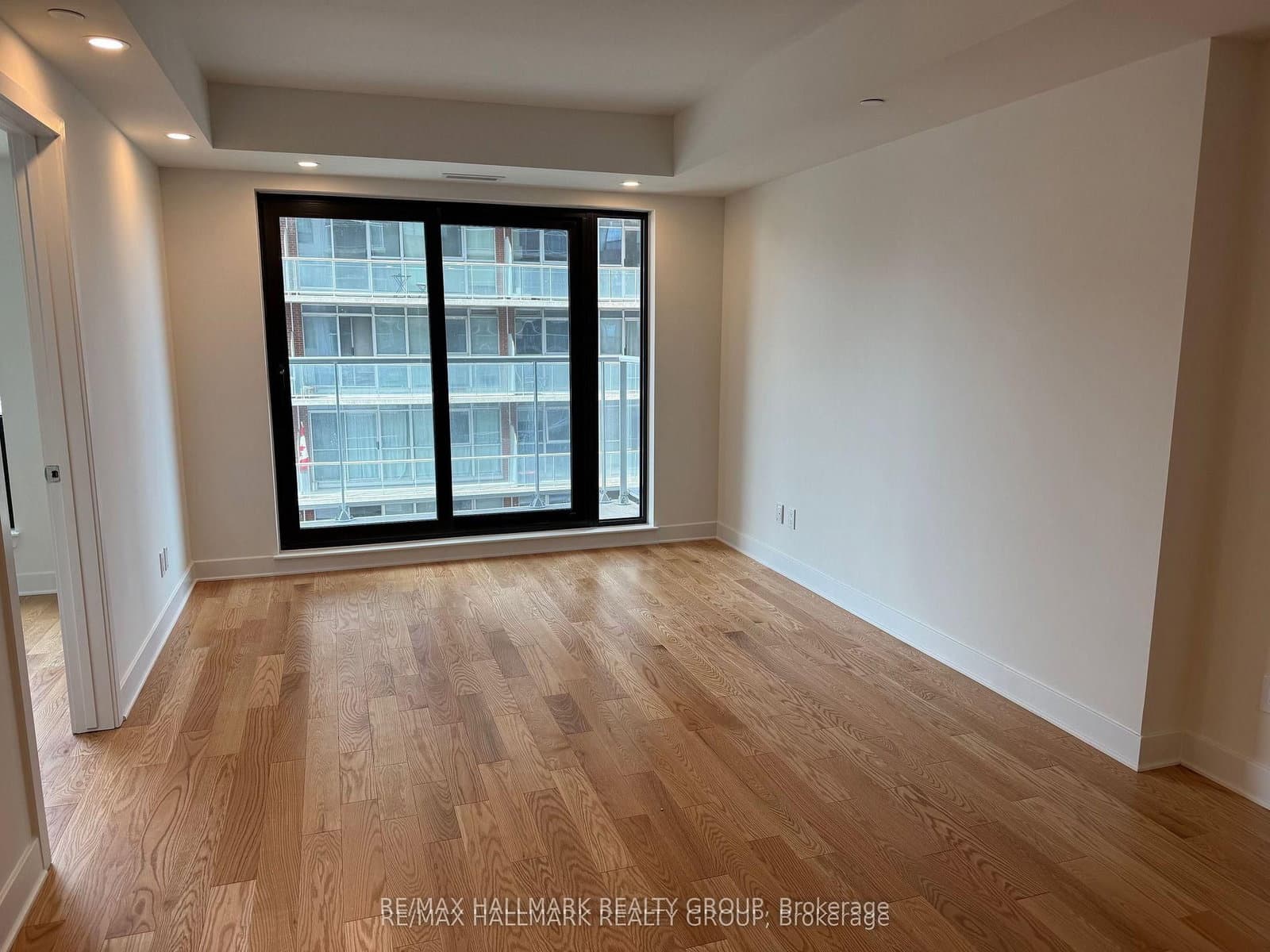180 George Street, Unit 1004 - Image 3