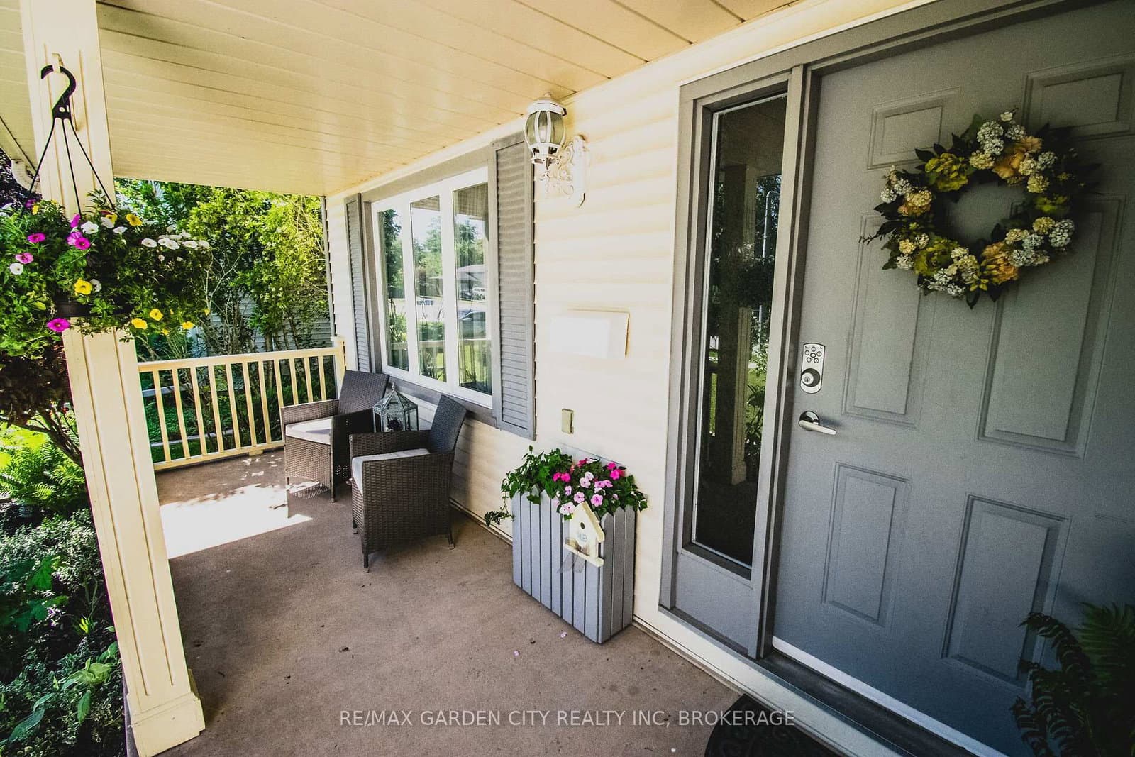 203 LEASIDE Drive - Image 6