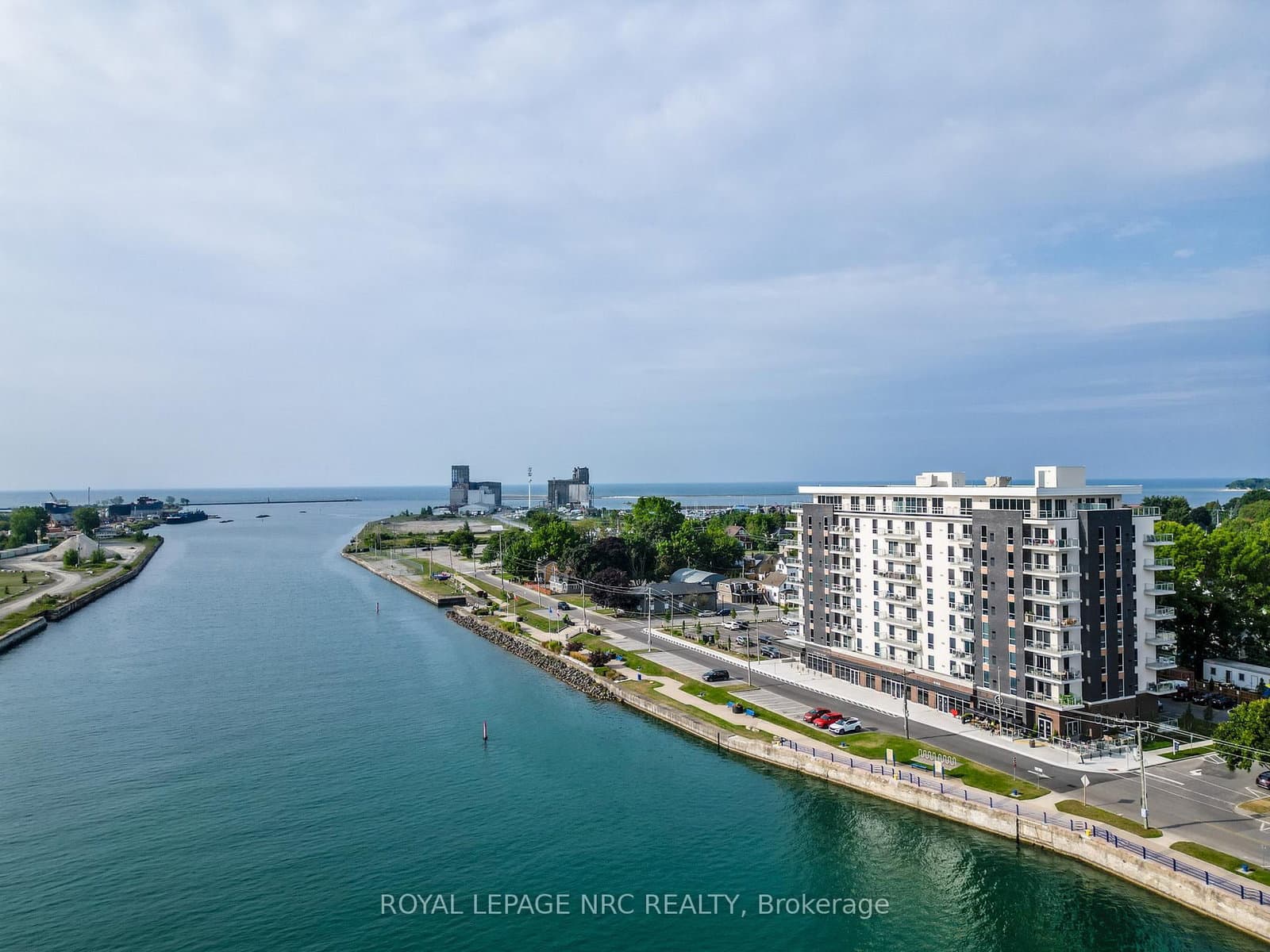 118 West Street, Unit 204 - Image 2