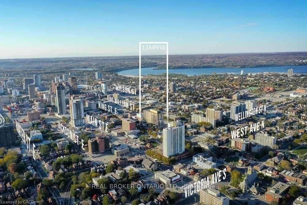 1 Jarvis Street E, Unit 922 - Image 3