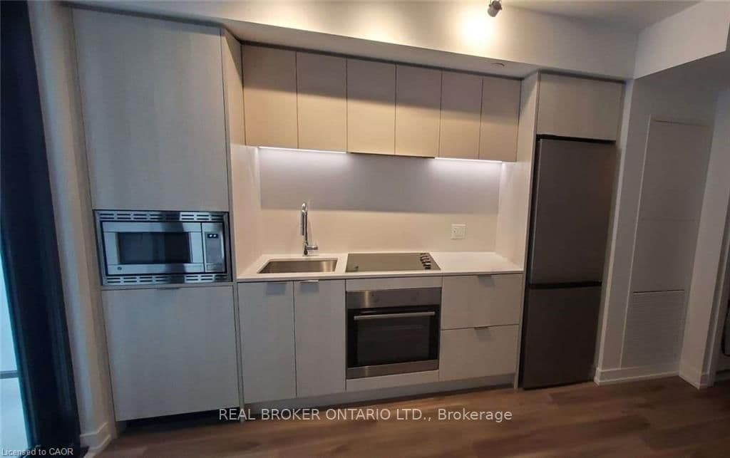 1 Jarvis Street E, Unit 922 - Image 6