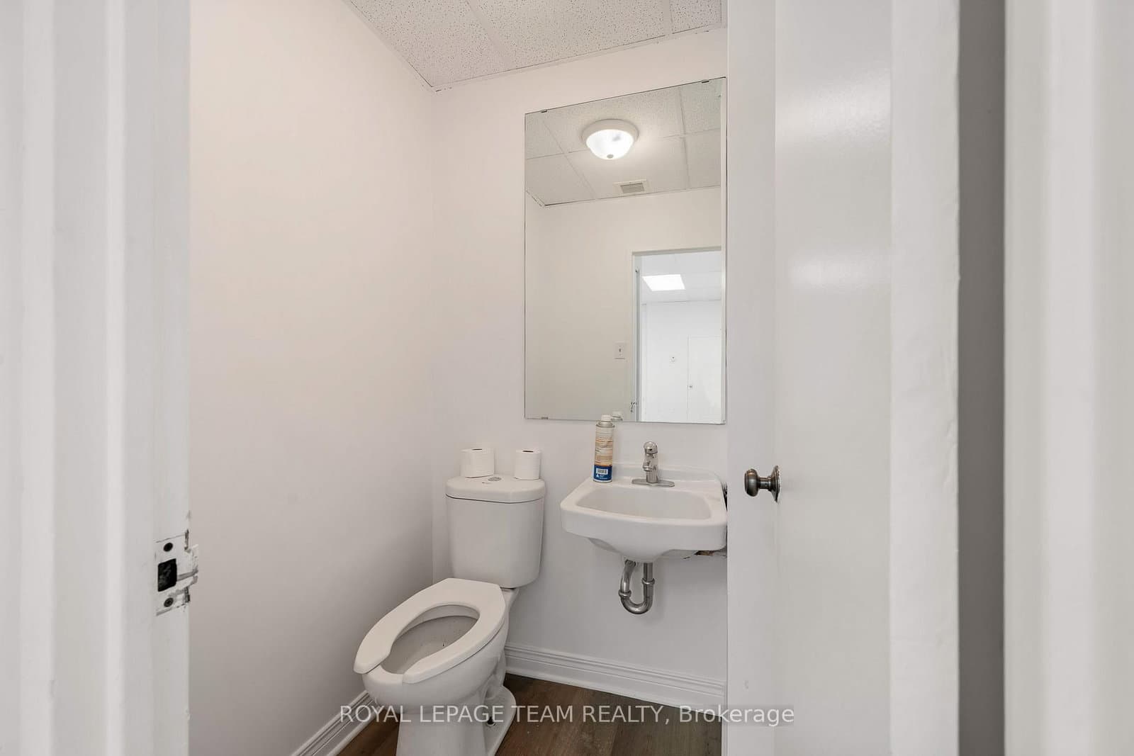 945 Richmond Road - Image 5