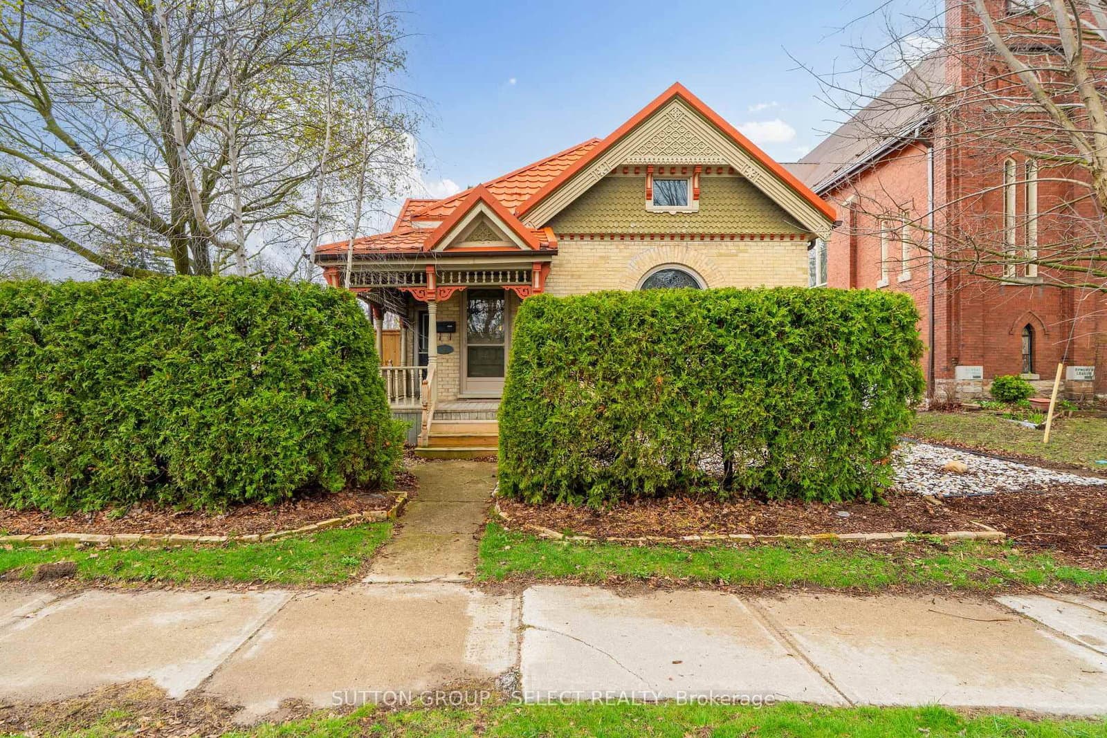 625 Hale Street - Image 2