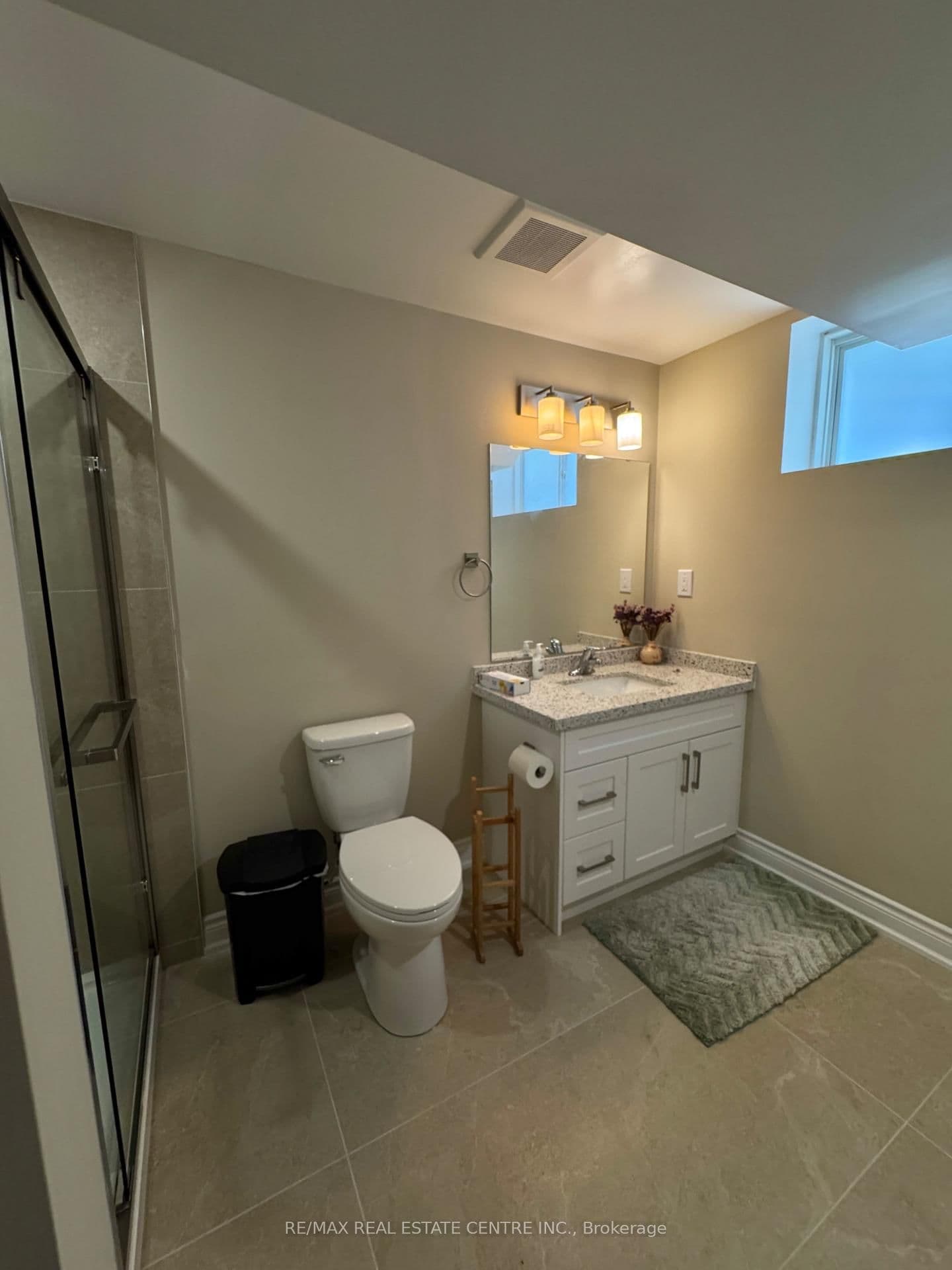 20 Dudley Drive, Unit B-unit - Image 6