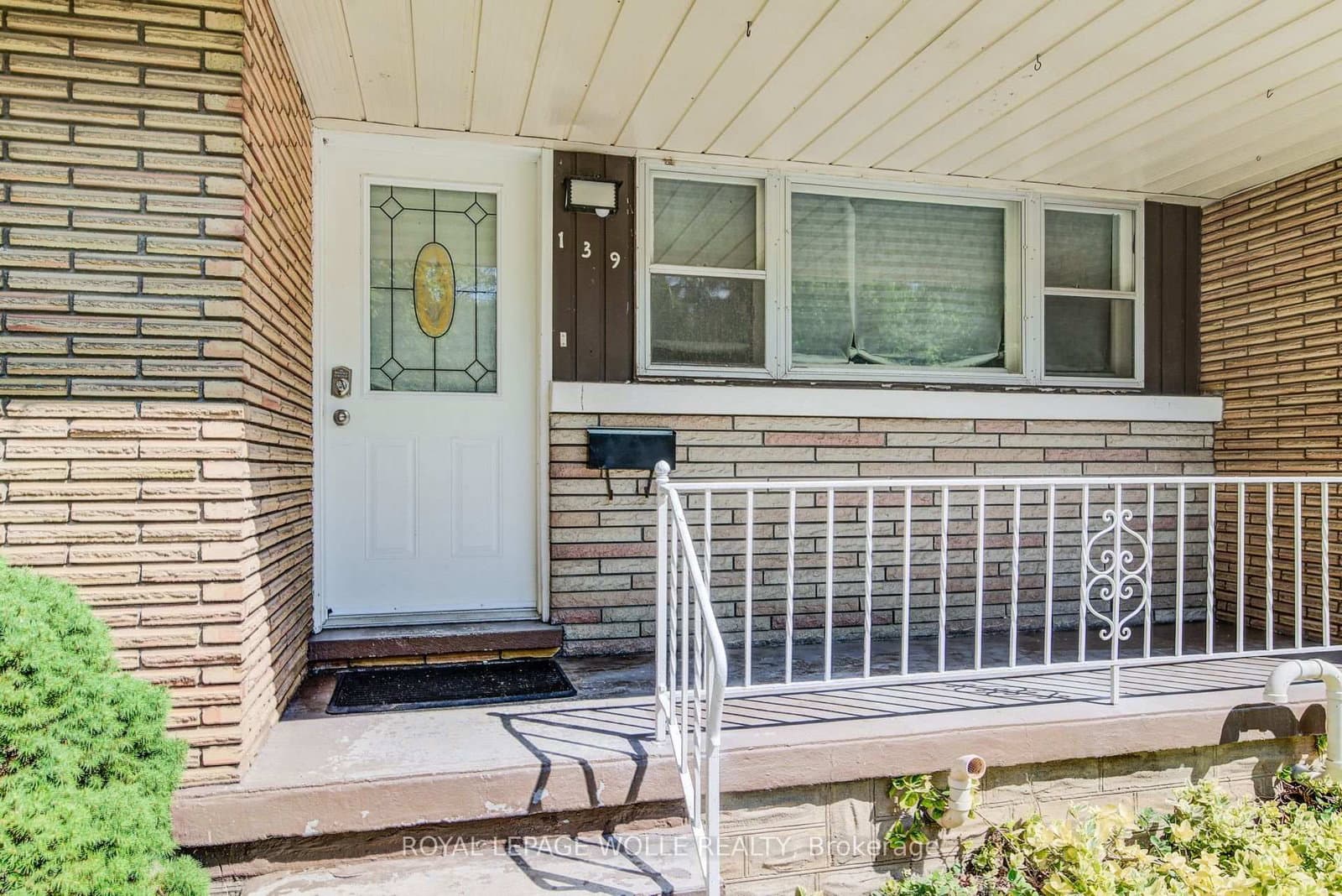 139 Elgin Crescent - Image 6