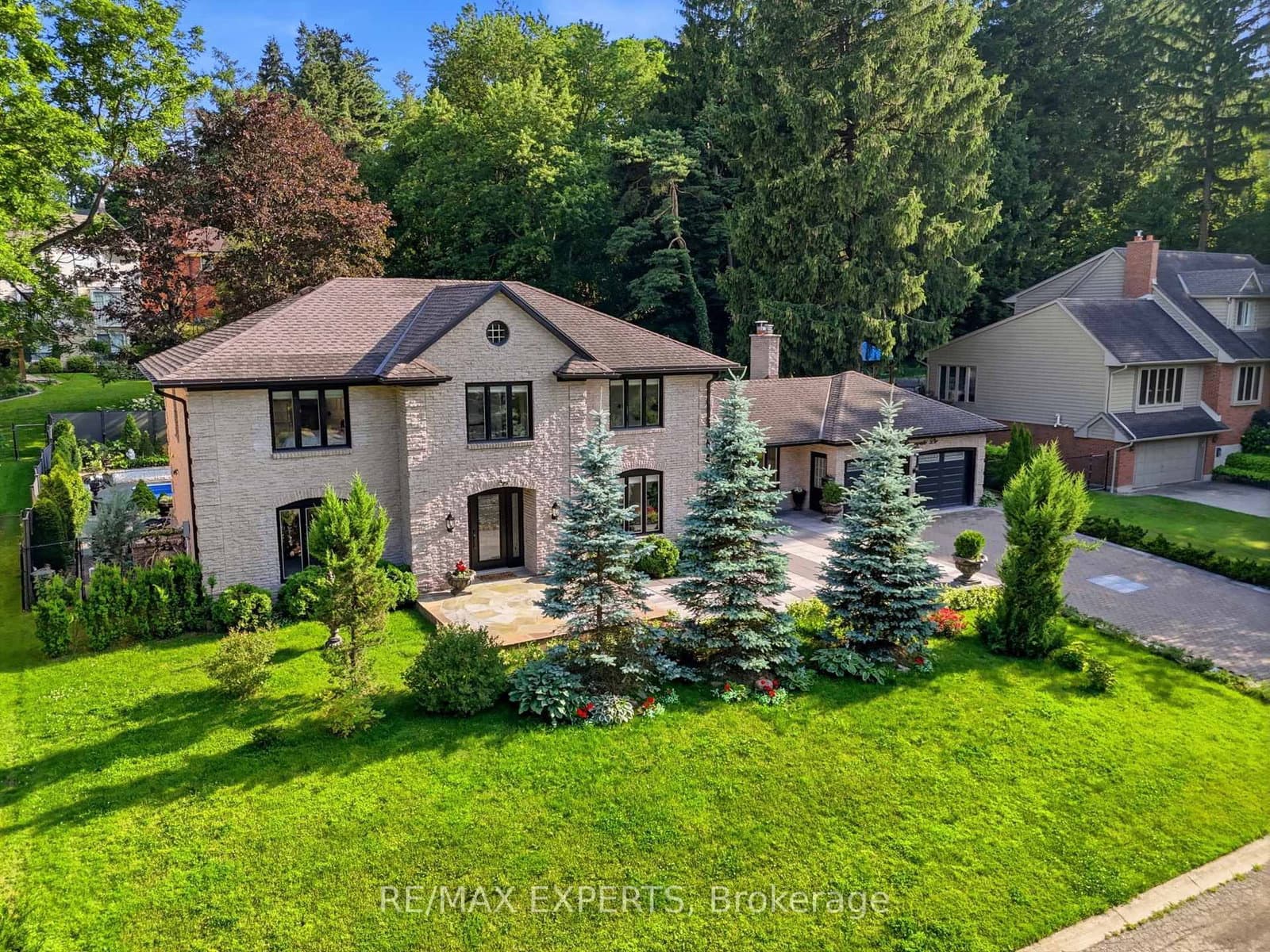 28 Stonegate Drive - Image 1