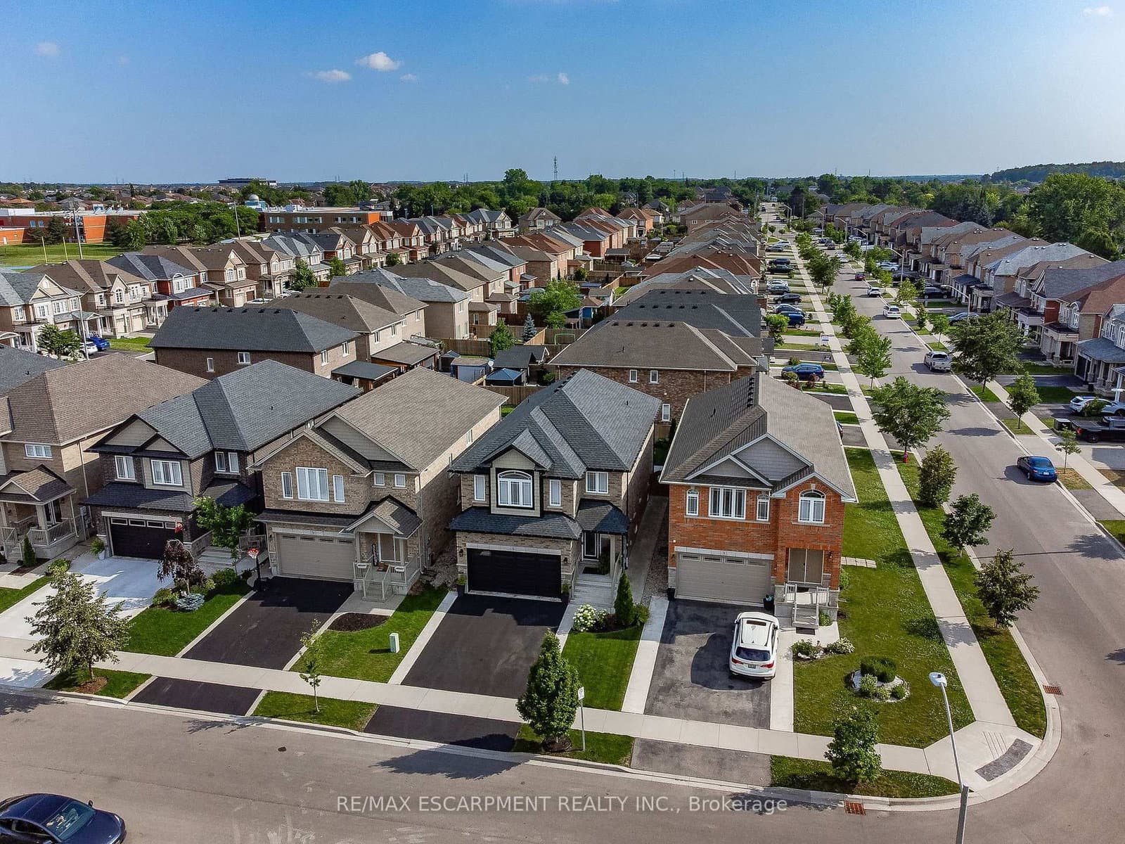 5 Narbonne Crescent - Image 4
