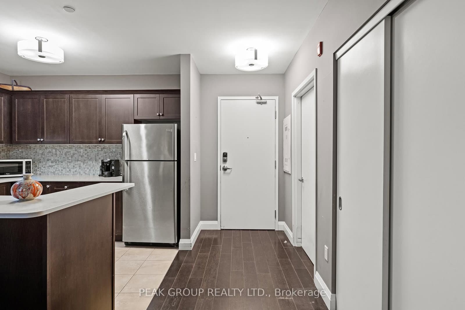 26 Wellington Street, Unit 106 - Image 2
