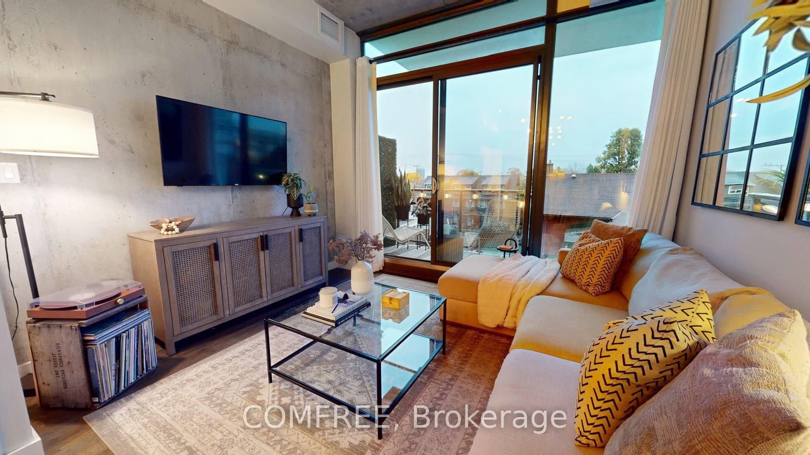 224 Lyon Street N, Unit 402 - Image 4