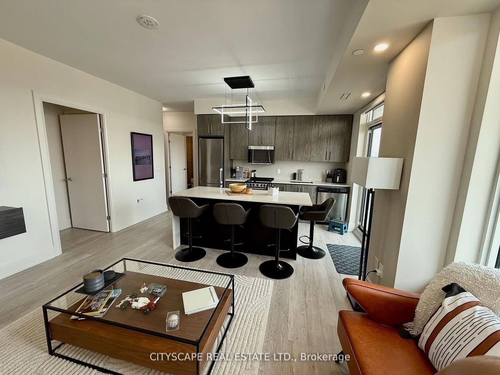 212 King William Street, Unit 603 - Image 4