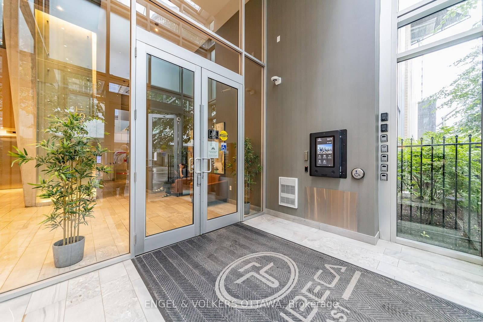 40 Nepean Street, Unit 1103 - Image 5