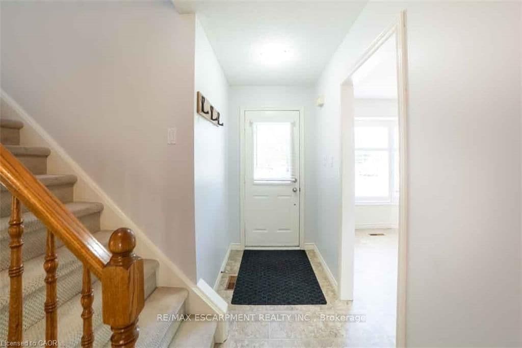 19 Beachgrove Crescent - Image 2