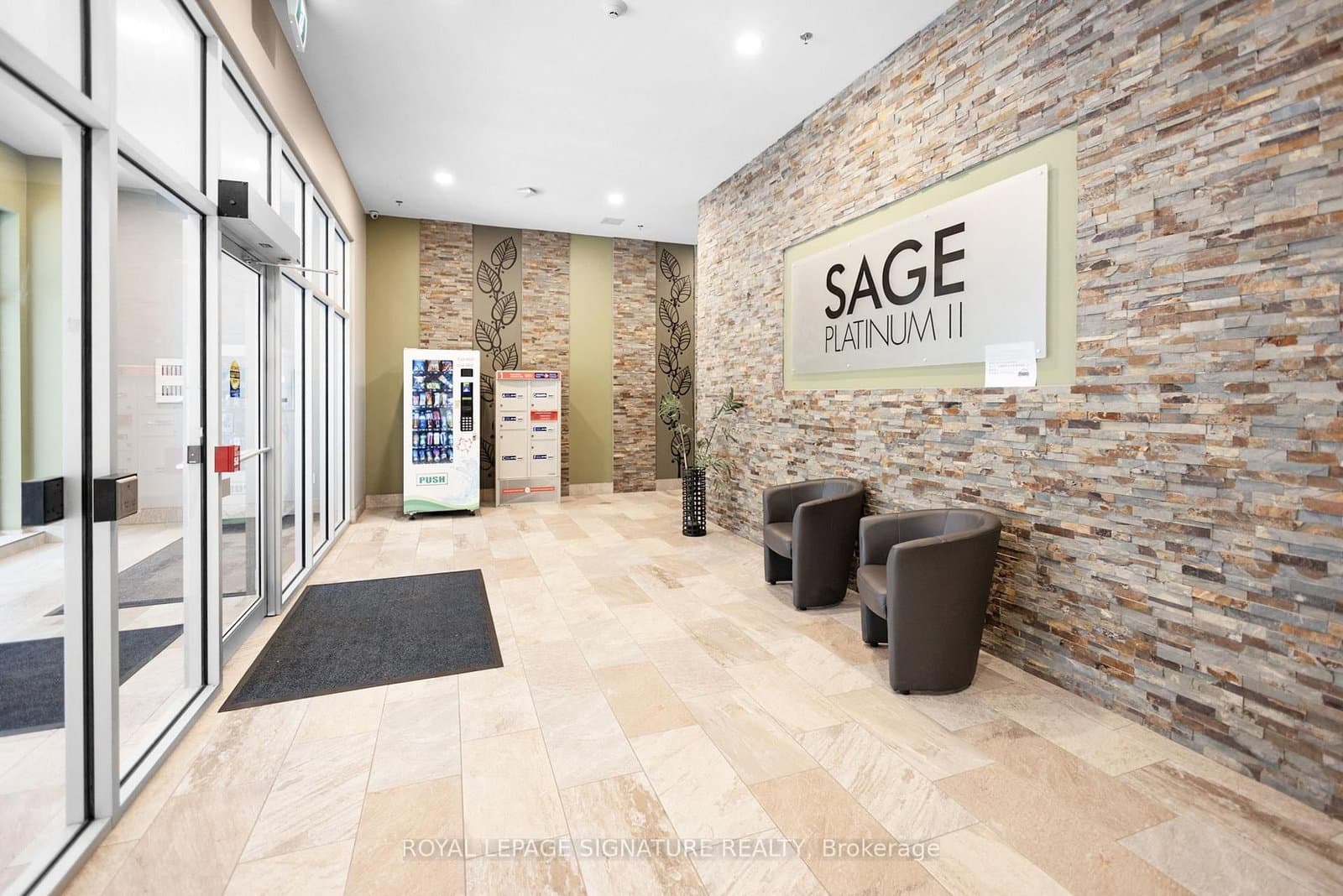 308 Lester Street, Unit 619 - Image 4