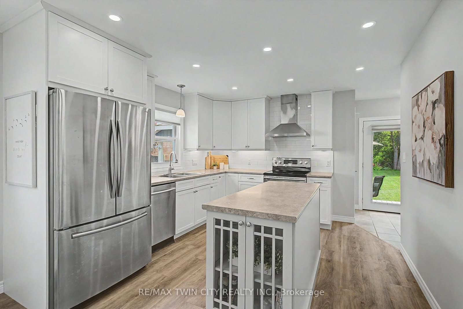 61 Maud Street - Image 4