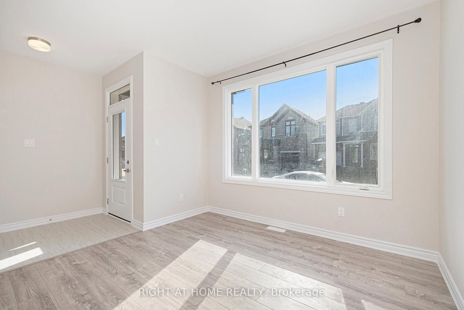 332 Peninsula Road - Image 2