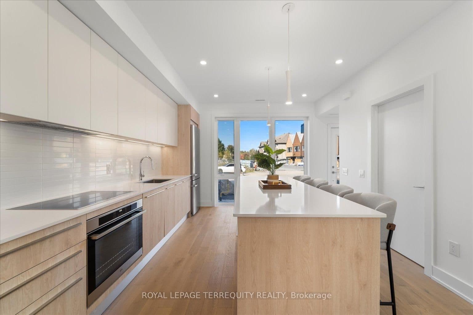 37 Rockmount Crescent - Image 6