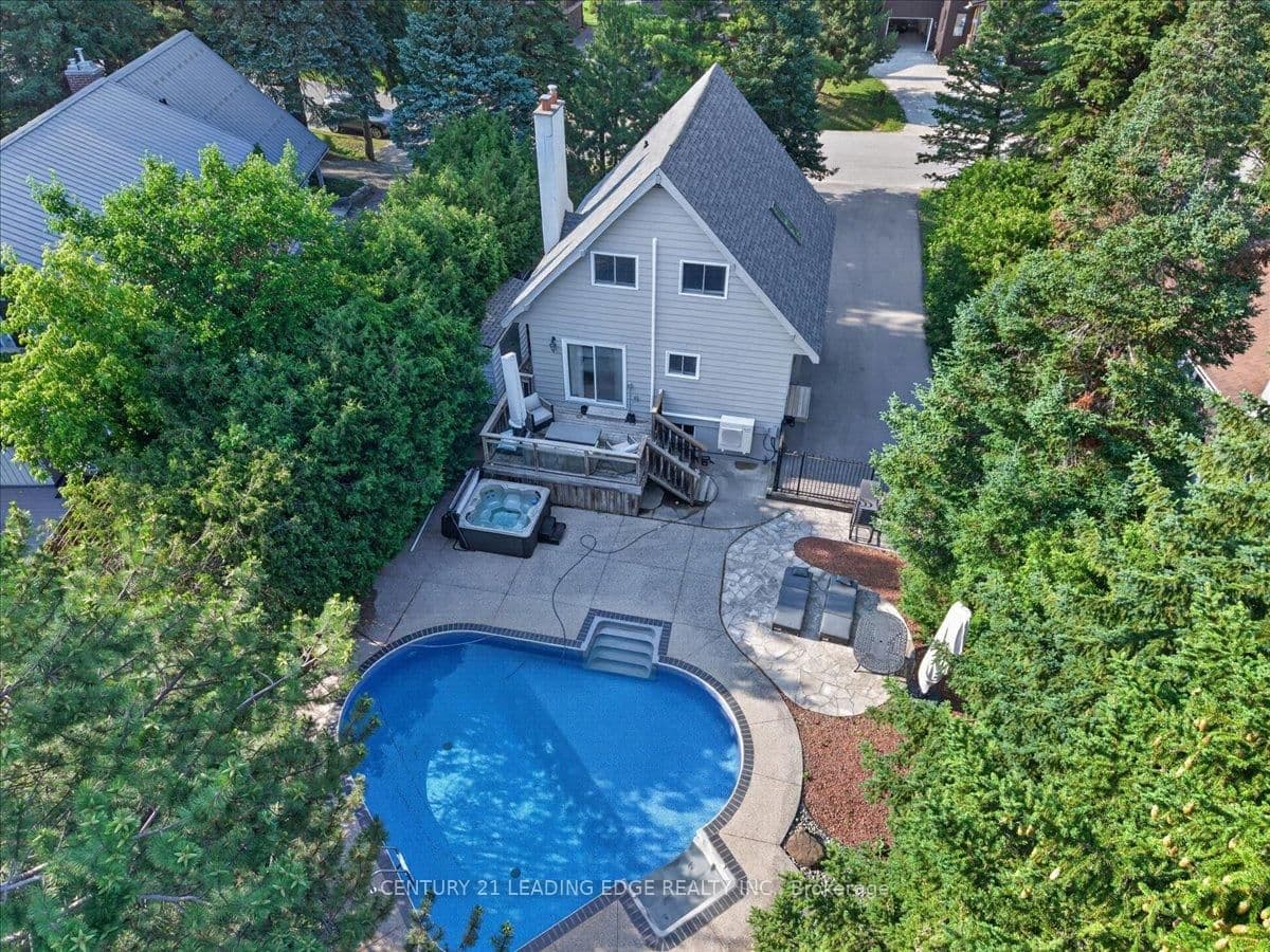 143 Campbell Crescent - Image 3