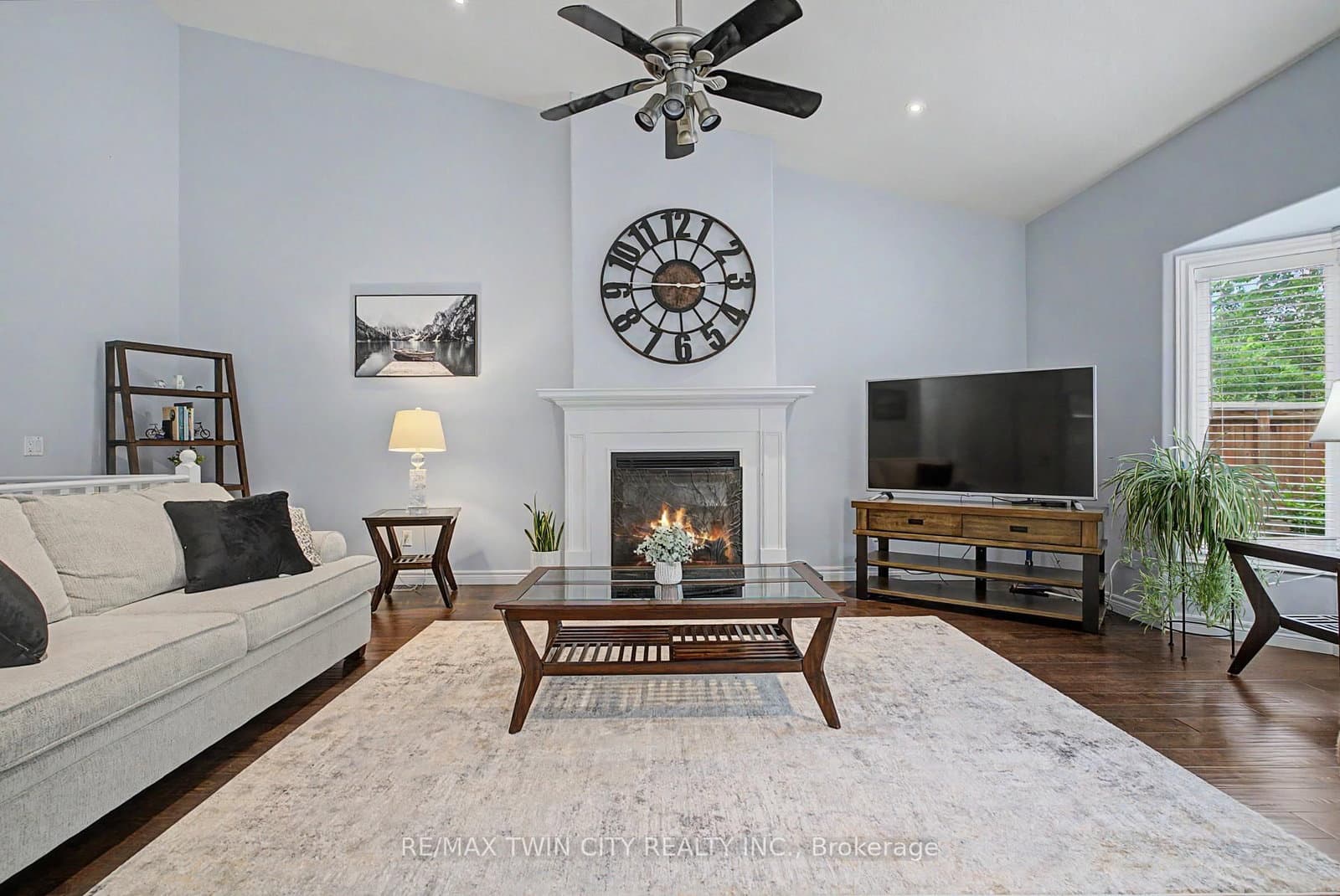 24 Hardy Road, Unit 3 - Image 5