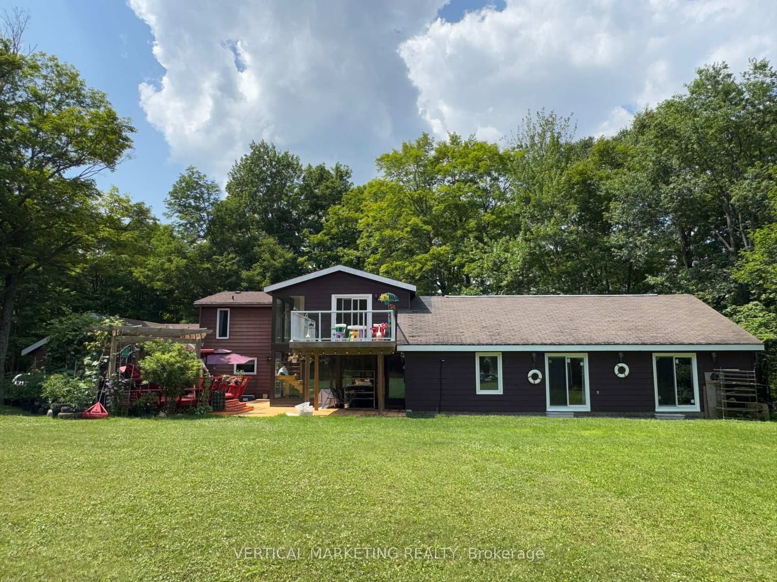 823 Relative Road - Image 1
