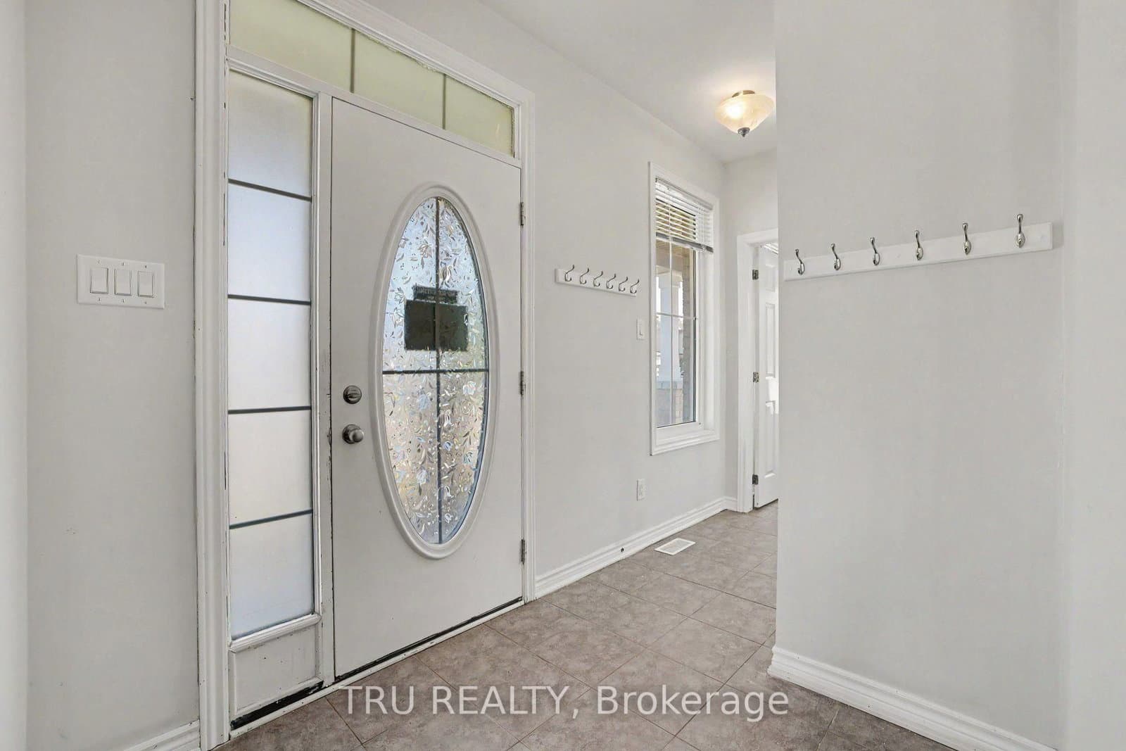 425 Aphelion Crescent - Image 4