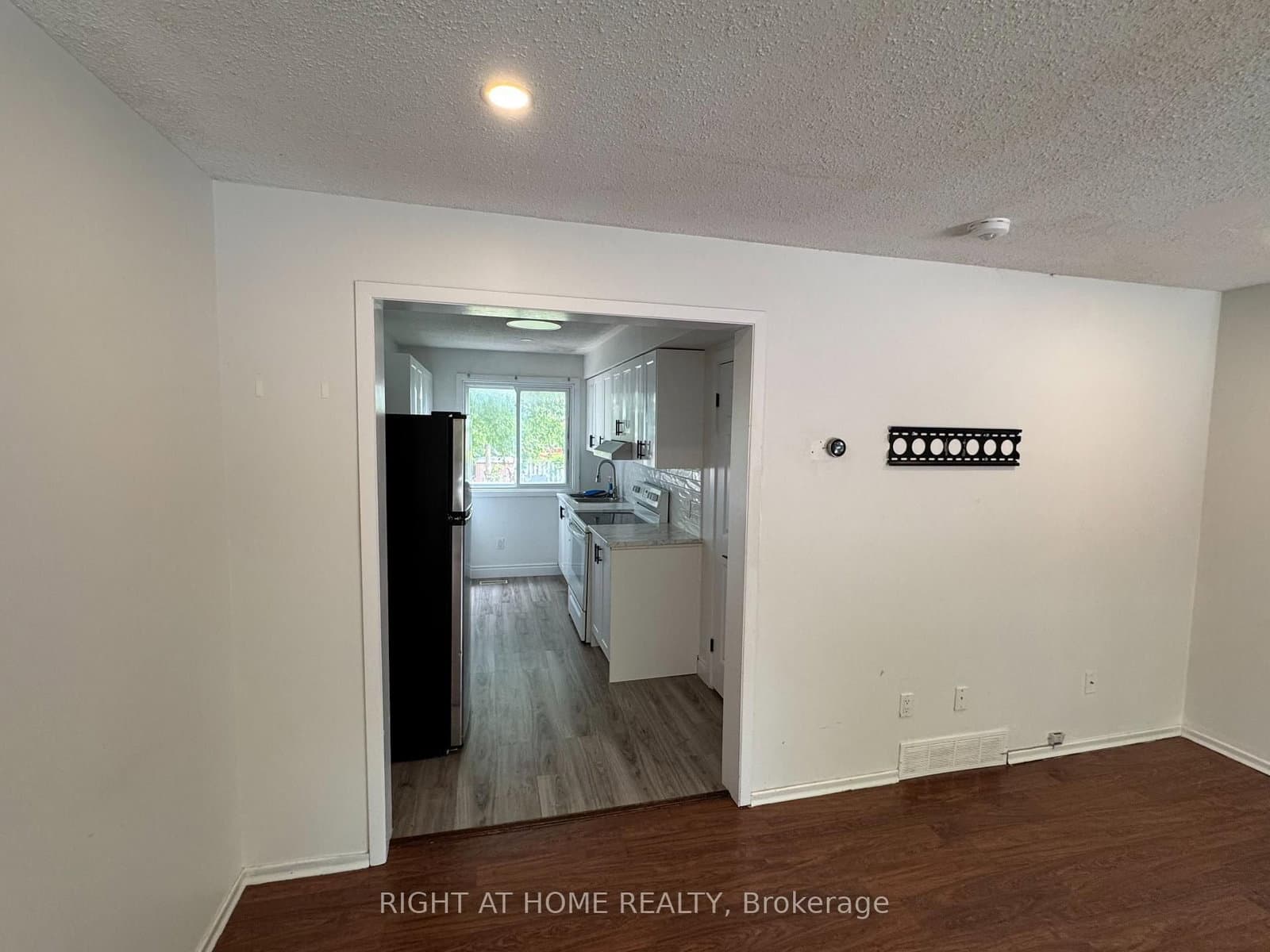 168 Golfdale Crescent - Image 6