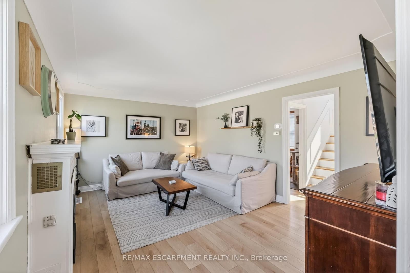 43 Woodbridge Road - Image 6