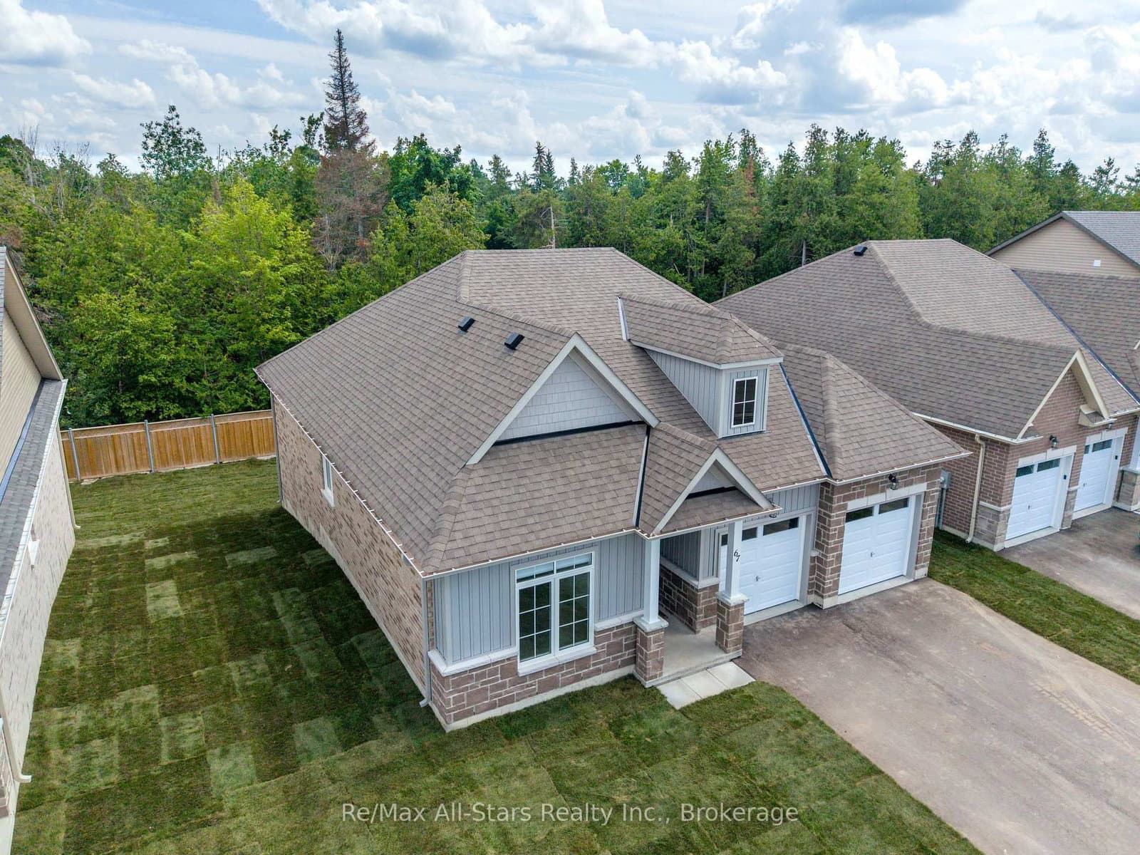 67 Hillcroft Way - Image 2