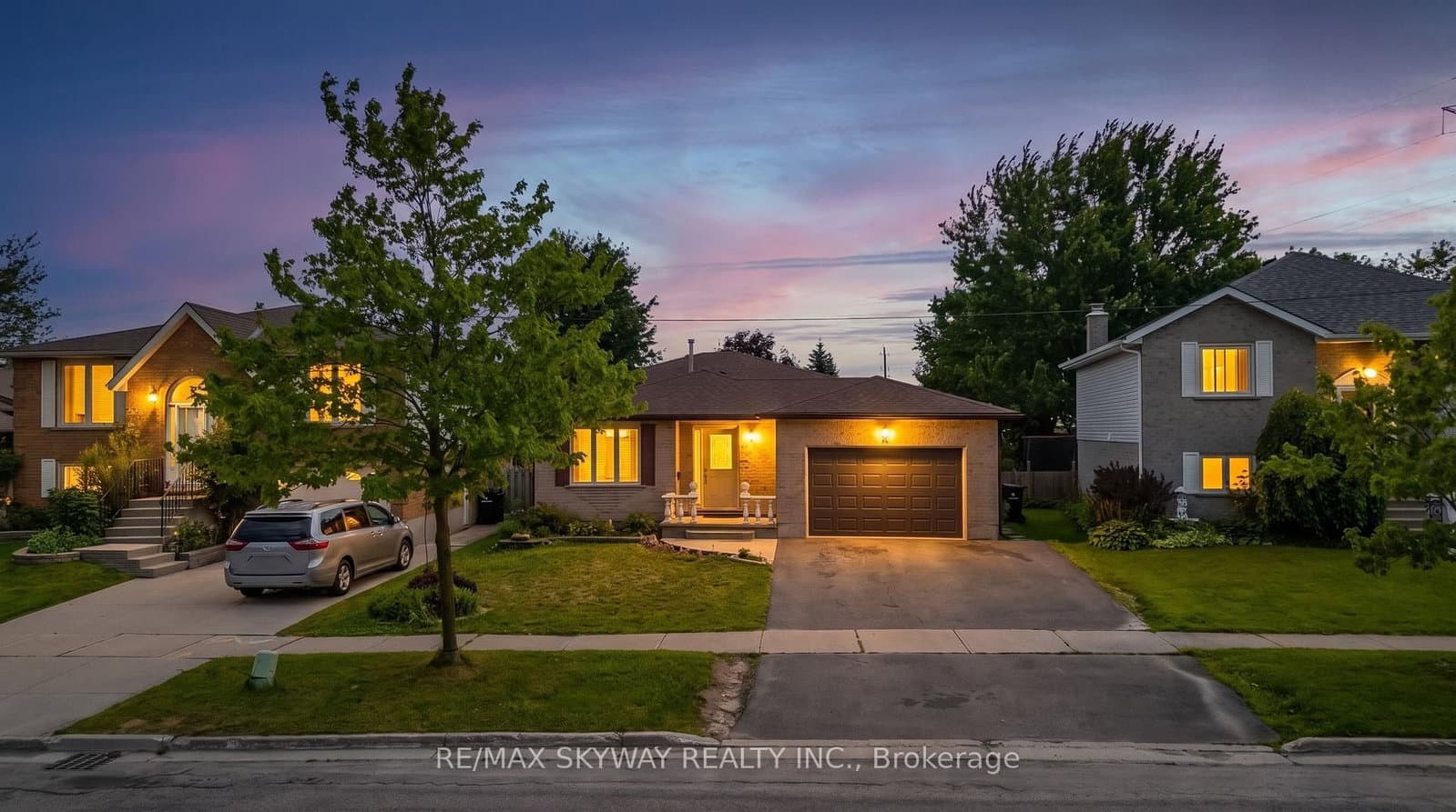 42 Newbury Drive - Image 2