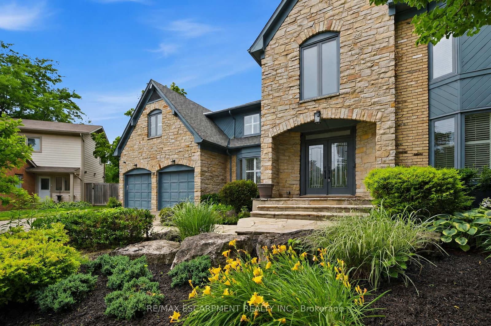 81 Flanders Drive - Image 1
