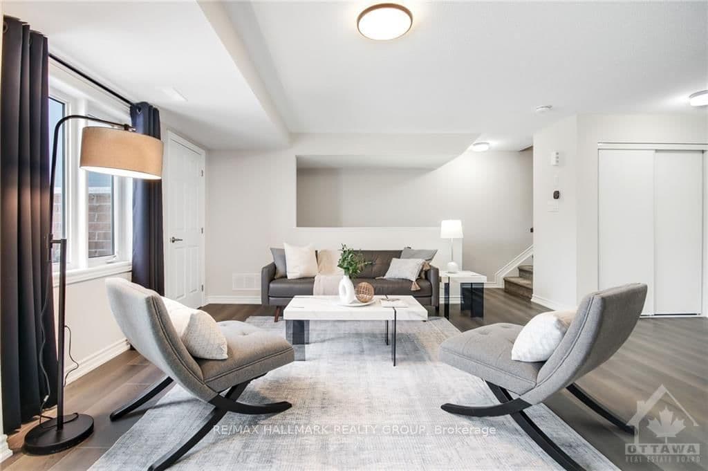 298 Zenith Private - Image 4